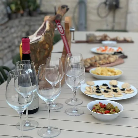 Domaine De Peroline Piscine Et Jacuzzi Holiday home Cezac (Lot)