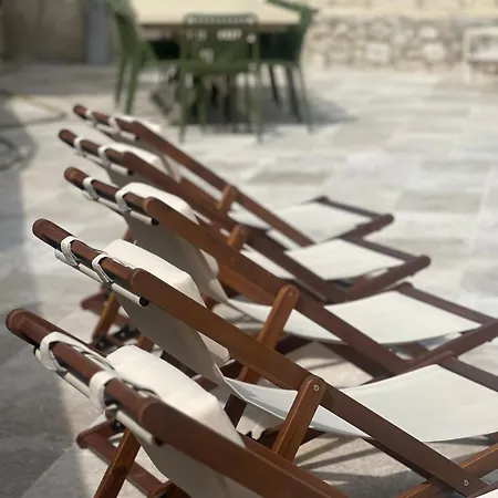 Domaine De Peroline Piscine Et Jacuzzi *